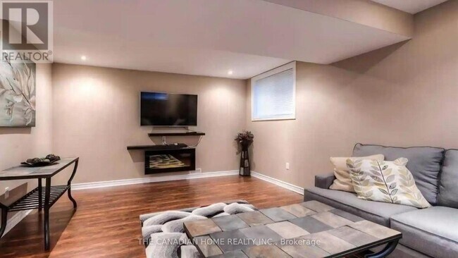 Photo - 105 Pinnacle Dr