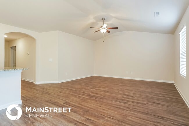 Photo - 382 Armistead Ct