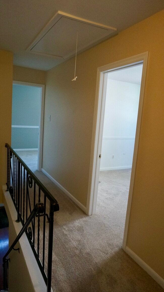 Photo - 57 Braithwaite Ln