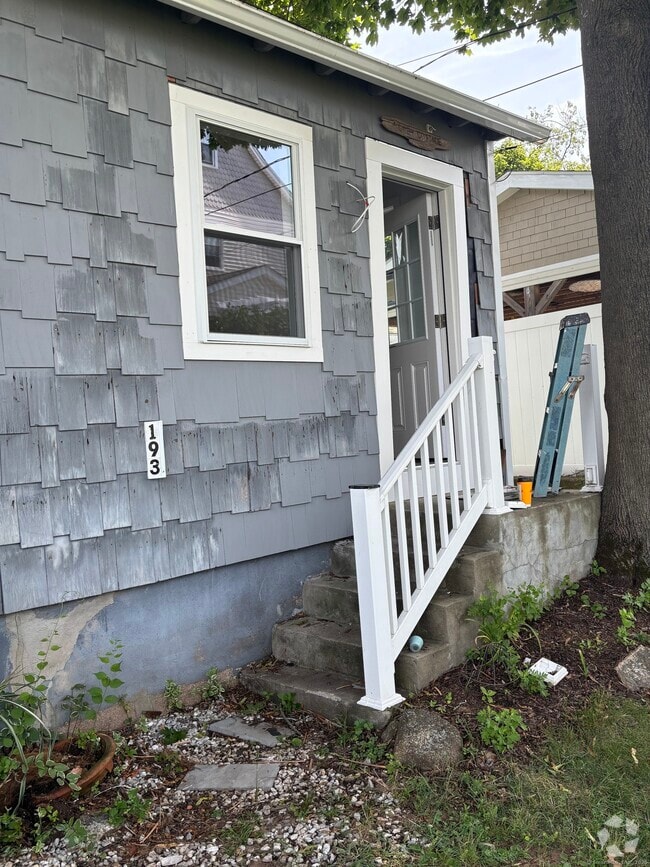 Building Photo - 193 Morgan Ave Rental
