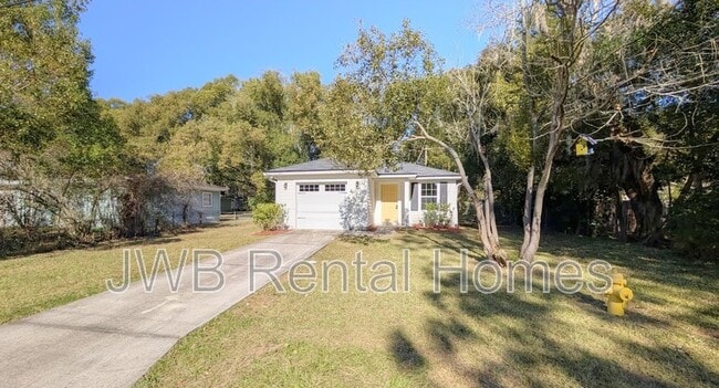 Building Photo - 4613 Suffolk Ave