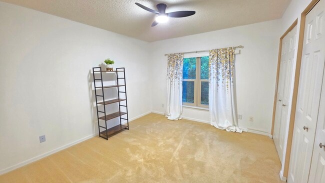 Photo - 101 Bent Tree Dr