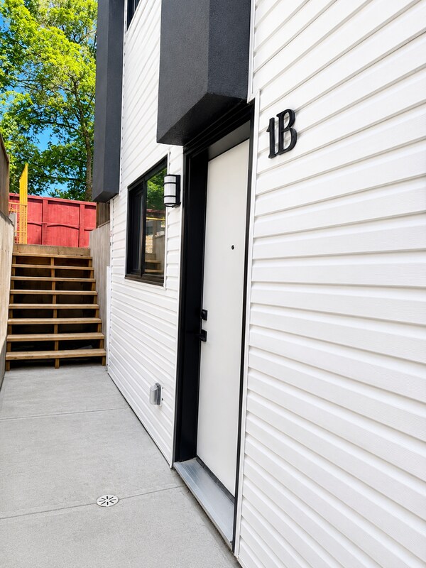 Photo - #4B - 11036 122 St NW
