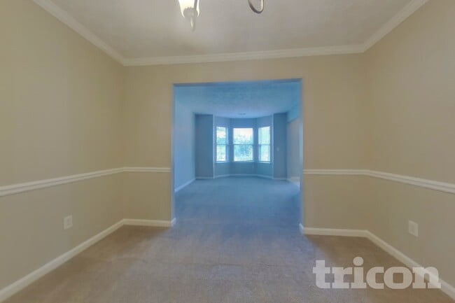 Photo - 1101 Tuscany Cir SW