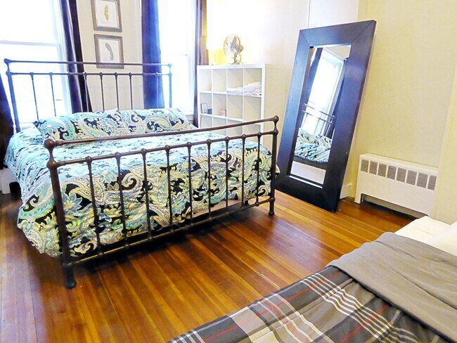 Photo - 435 Hanover St Unit #2B