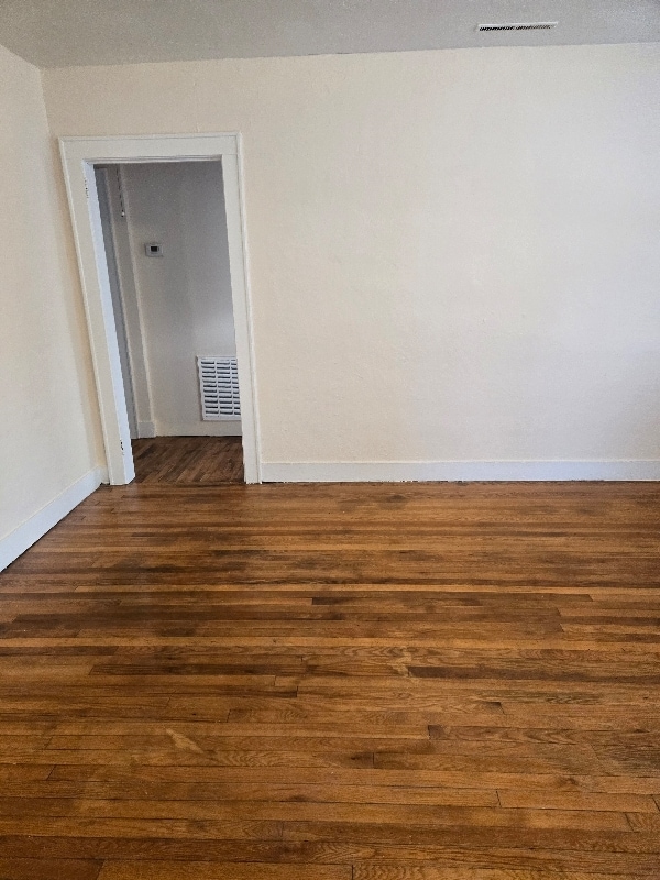 Photo - 2932 Alabama Dr