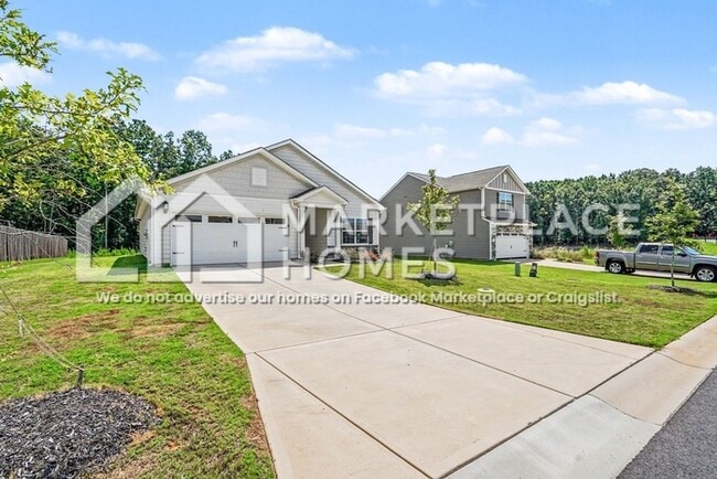 Photo - 135 S Sina St