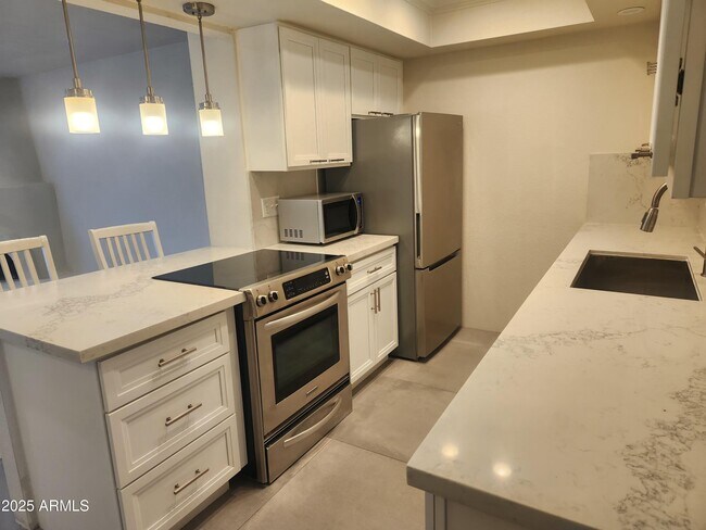 Photo - 7557 N Dreamy Draw Dr Unidad 156