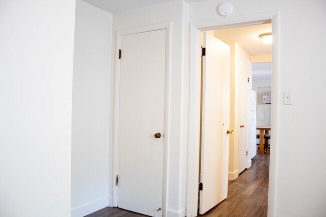 Photo - 203 S Wright Street