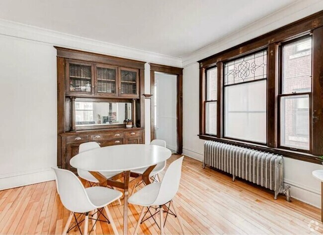 Building Photo - Welcome to your Dream Residence! Unit 1 Rental