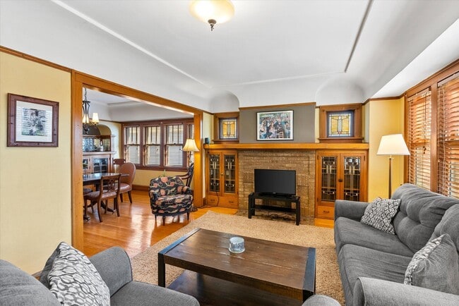 Photo - 1830 N 56th St