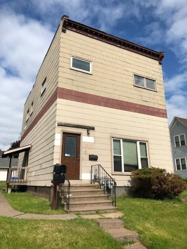 Photo - 17 N 62nd Ave W Townhome