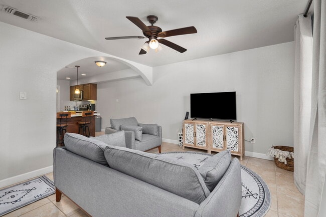 Reserve on Sabine Apartments