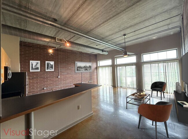 Photo - 626 N Graham St Unit 414