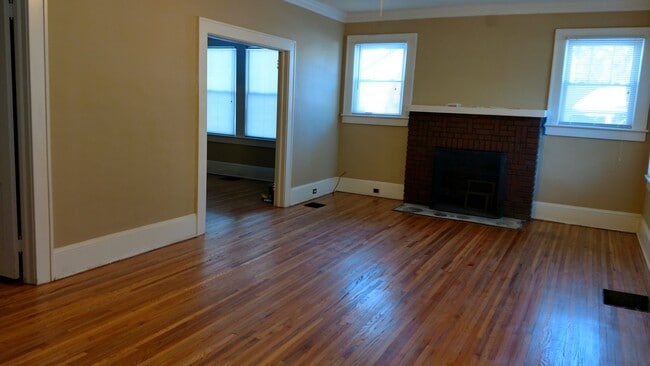 Photo - 28 Coolidge Ave
