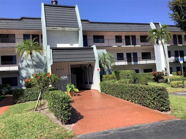 Building Photo - 4284 Deste Ct Unit 203