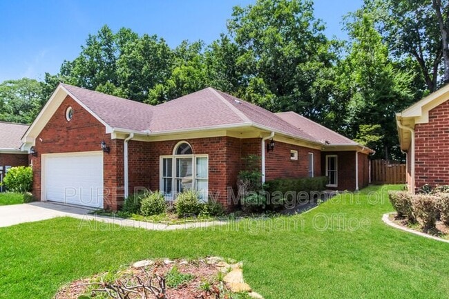 Photo - 1135 Berwick Rd