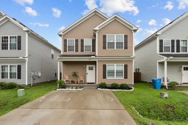 Building Photo - 824 Somb Moore Ways