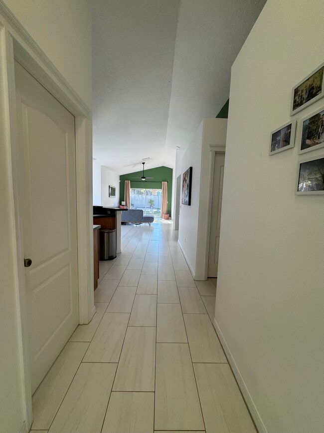 Photo - 7527 Oxford Garden Cir