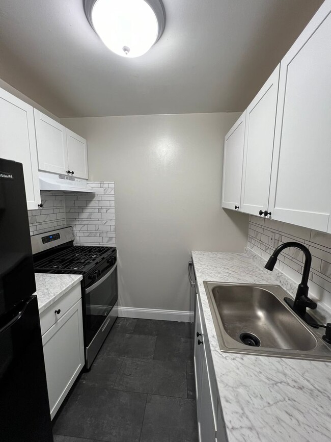 Luxury 1 BD, 1 BA Apartment in Mt Joy! - Luxury 1 BD, 1 BA Apartment in Mt Joy!