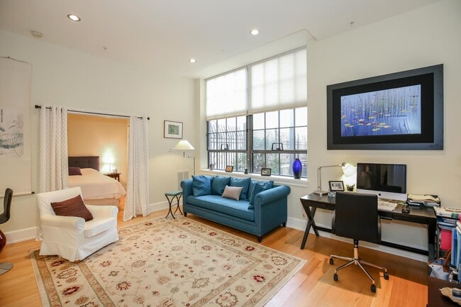 Photo - 2516 Q St NW Apartamento Unidad # Q108