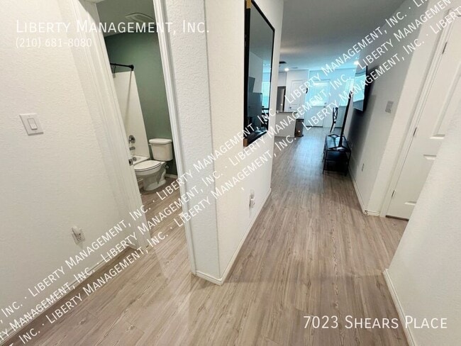 Photo - 7023 Shears Pl