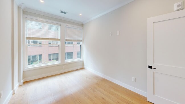 Photo - 230 Tremont St