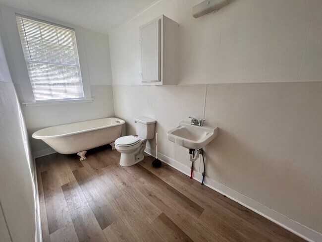 Photo - St Charles Place 812 Unit D