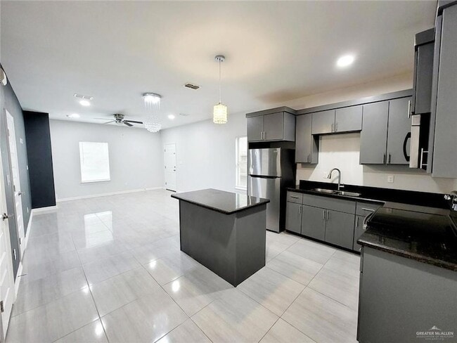 Photo - 2101 Taxco Ct Unit 4