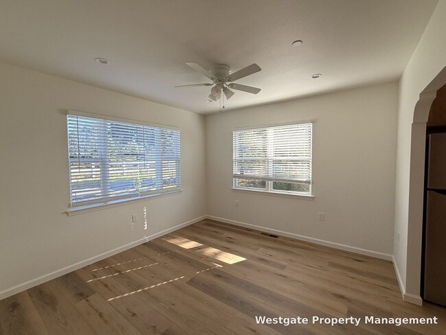 Photo - 1346 Skillman Ln