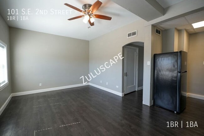 Photo - 101 SE 2nd St Unit 212