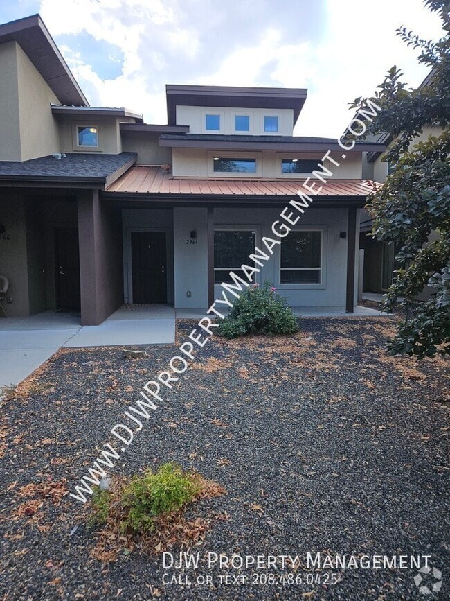 Building Photo - 2964 LeBlanc- Rental