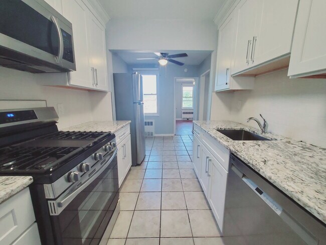 Photo - 39 Glenbrook Rd Unit 2