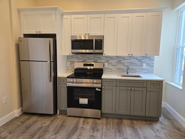 Building Photo - 289 Day Ave Unit 6 Rental