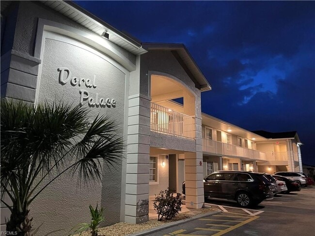 Building Photo - 3 Bedroom with FREE FIRST MONTHS RENT FREE