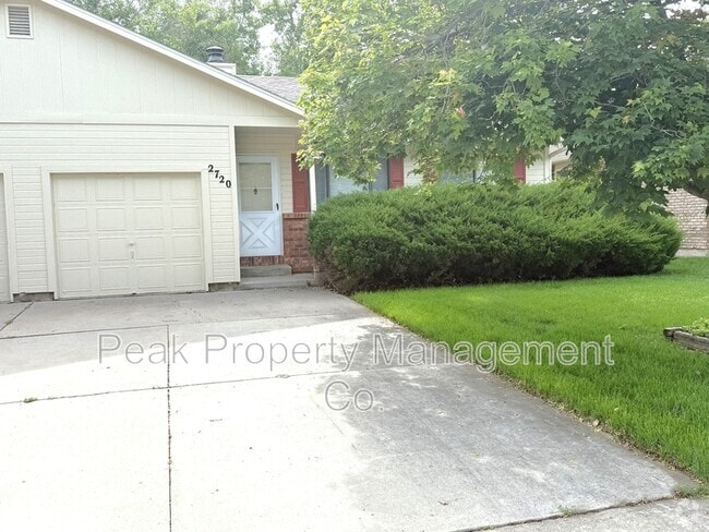 Building Photo - 2720 Sagebrush Dr Rental