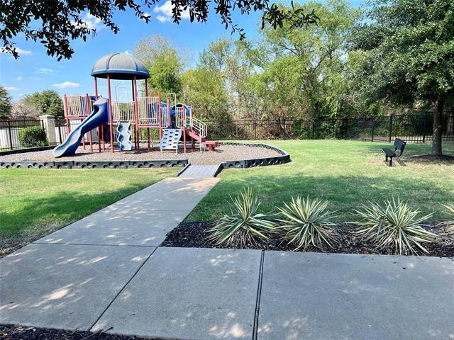 Photo - 8 Mapleridge Dr