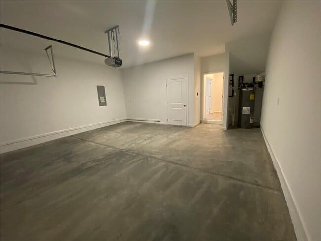 Photo - 805 Green Sapling Trl