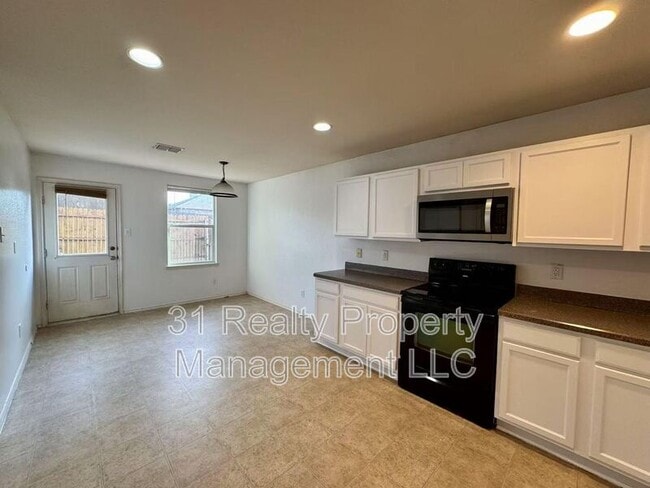 Photo - 9832 Dartmouth Dr