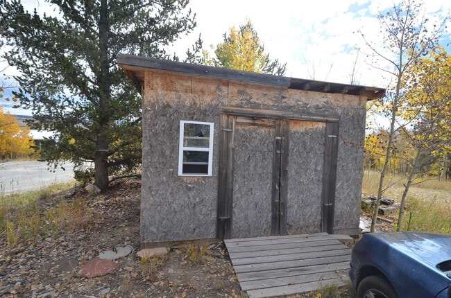 Photo - Fairplay home available 11/1/25- large fen...