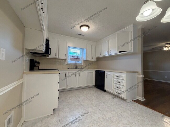 243 Olde Vineyard Ct