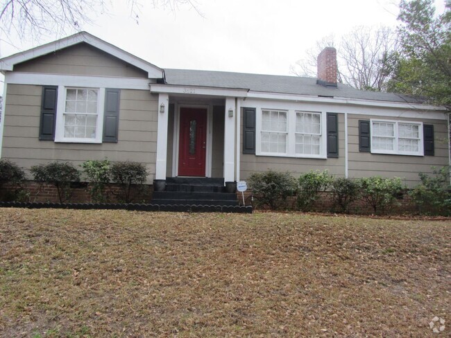 Building Photo - Charming 2 bedroom home close to St Francis!