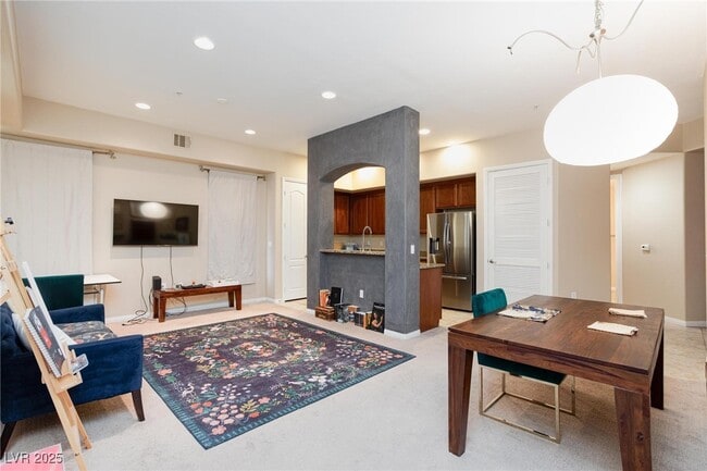 Photo - 62 E Serene Ave Unidad 301