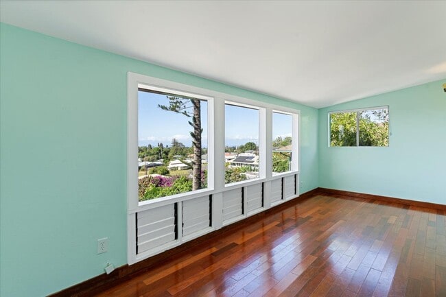 Photo - 1076 Kehau Pl
