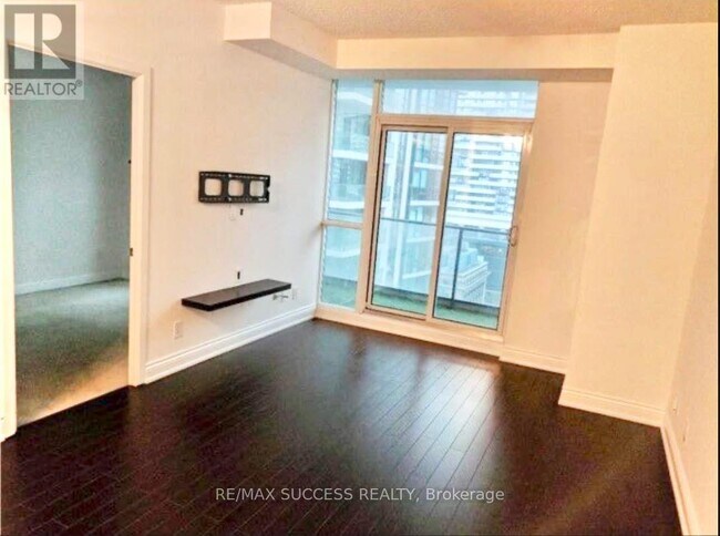 Photo - 18 Harbour St Unité 1611