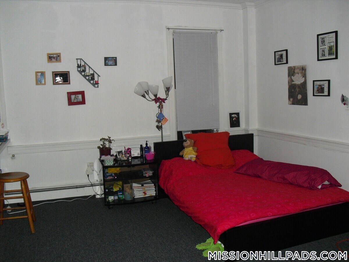 Photo - 61 S Huntington Ave Unidad 203