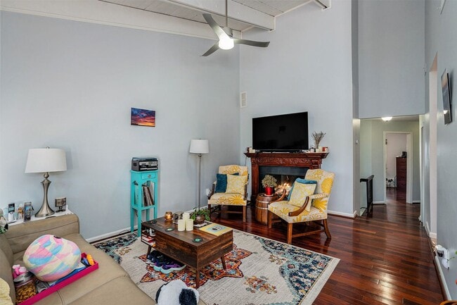 Photo - 3813 Paces Ferry W