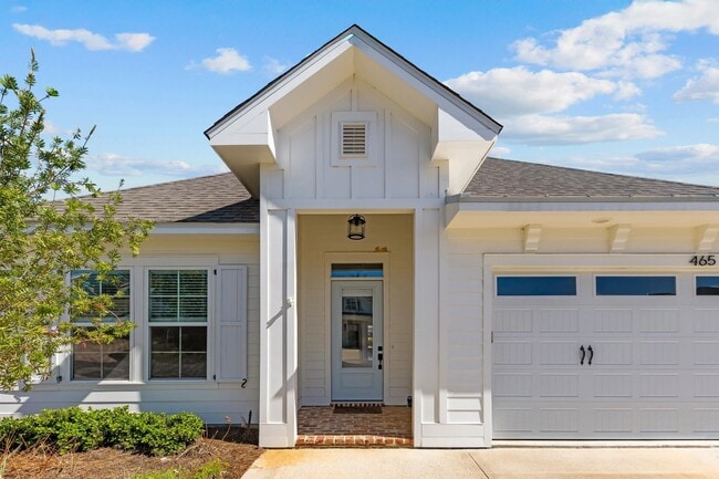 Photo - 465 Karcher Ave