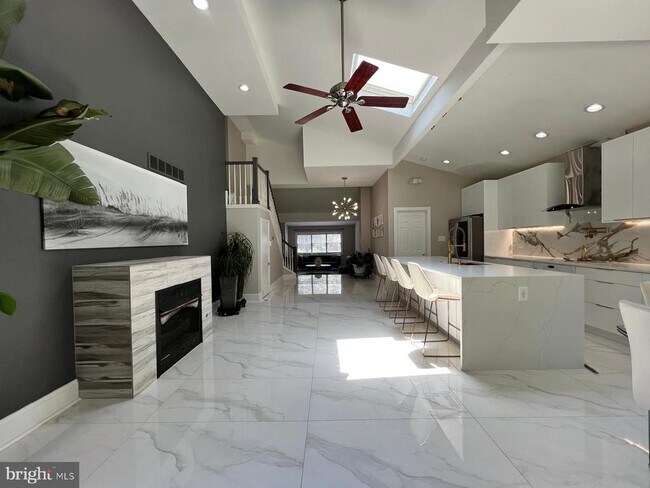 Photo - 3332 Philmont Ave