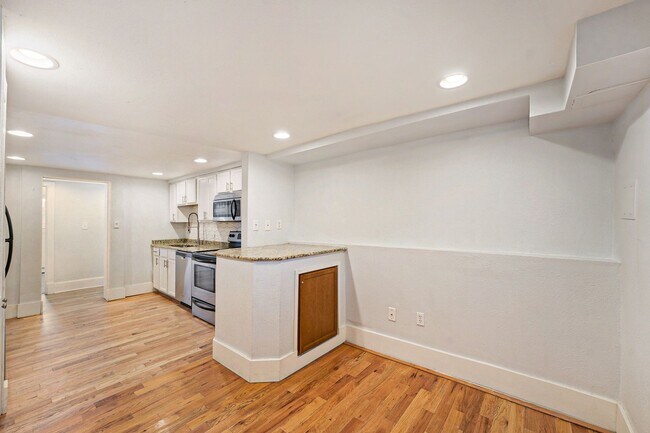 Photo - Available Immediately! Beautifully Renovat...